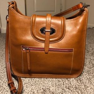 ❌❌SOLD❌❌ Dooney Florentine Toscana Front Zip